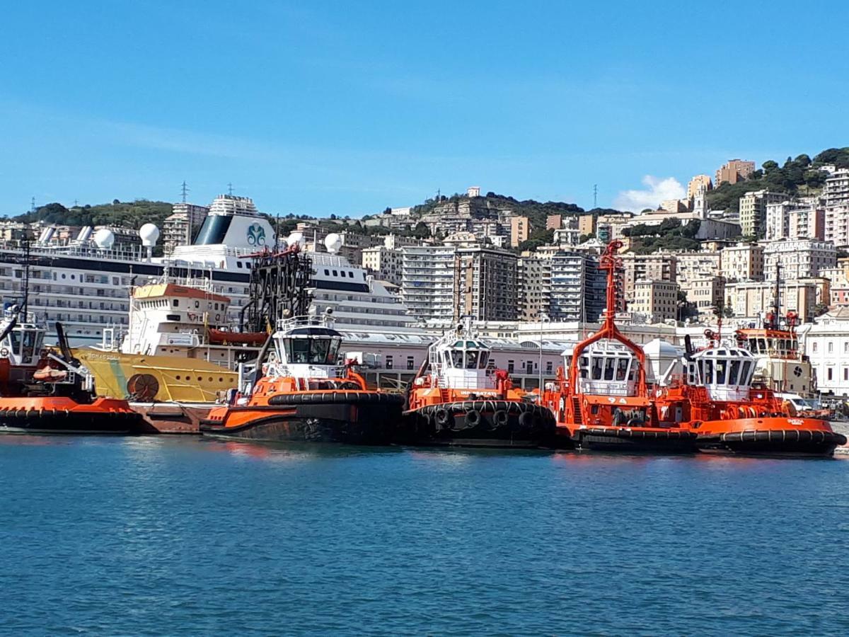 I Tetti Di Genova Grande Appartamento Exterior foto