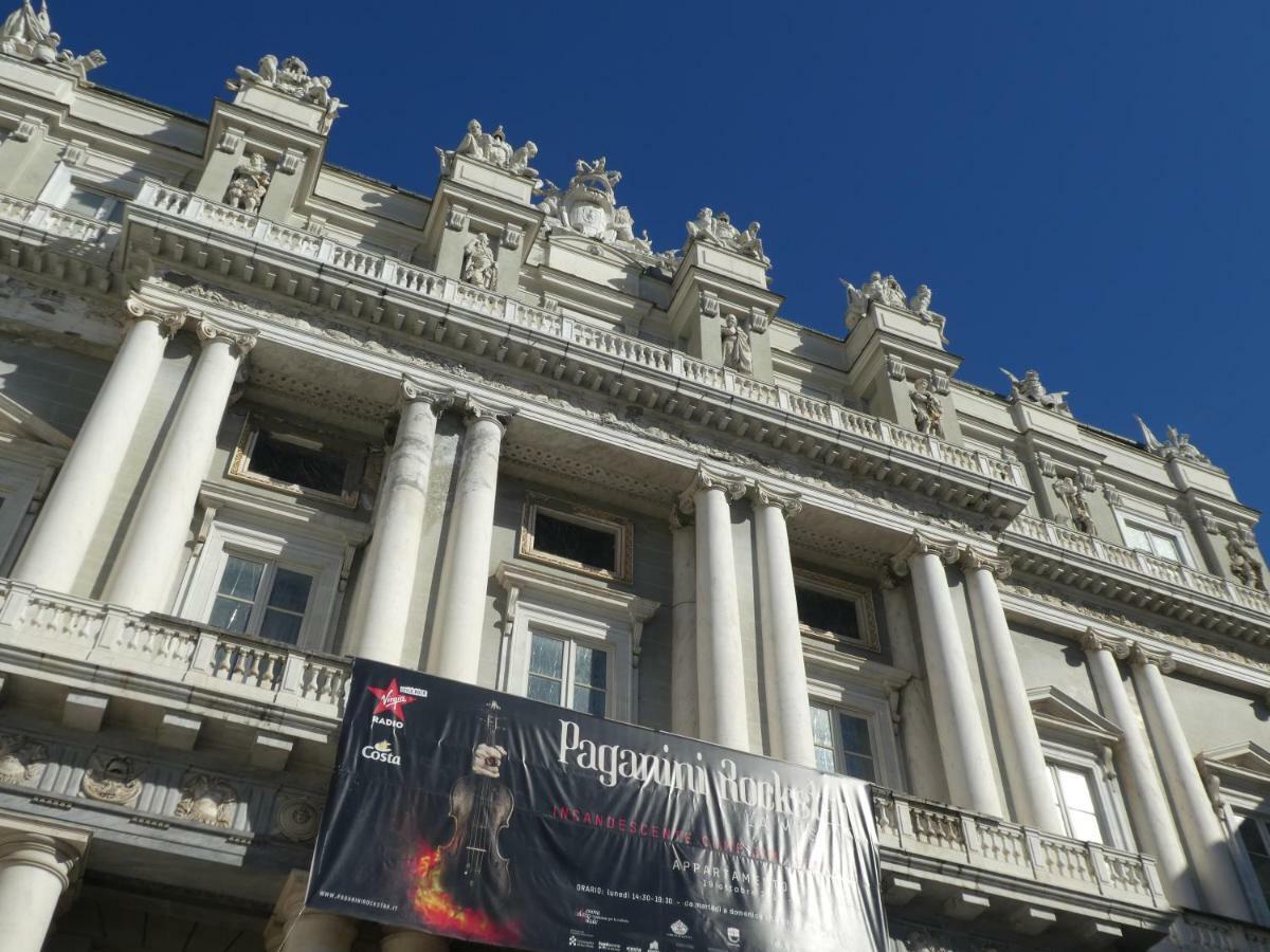 I Tetti Di Genova Grande Appartamento Exterior foto